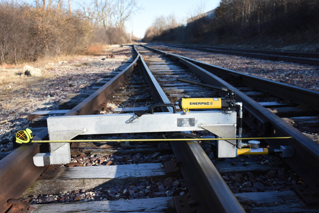 Portable Track Loading Fixture